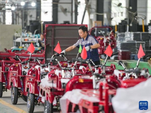 垒富优配 小三轮撬动外贸大市场